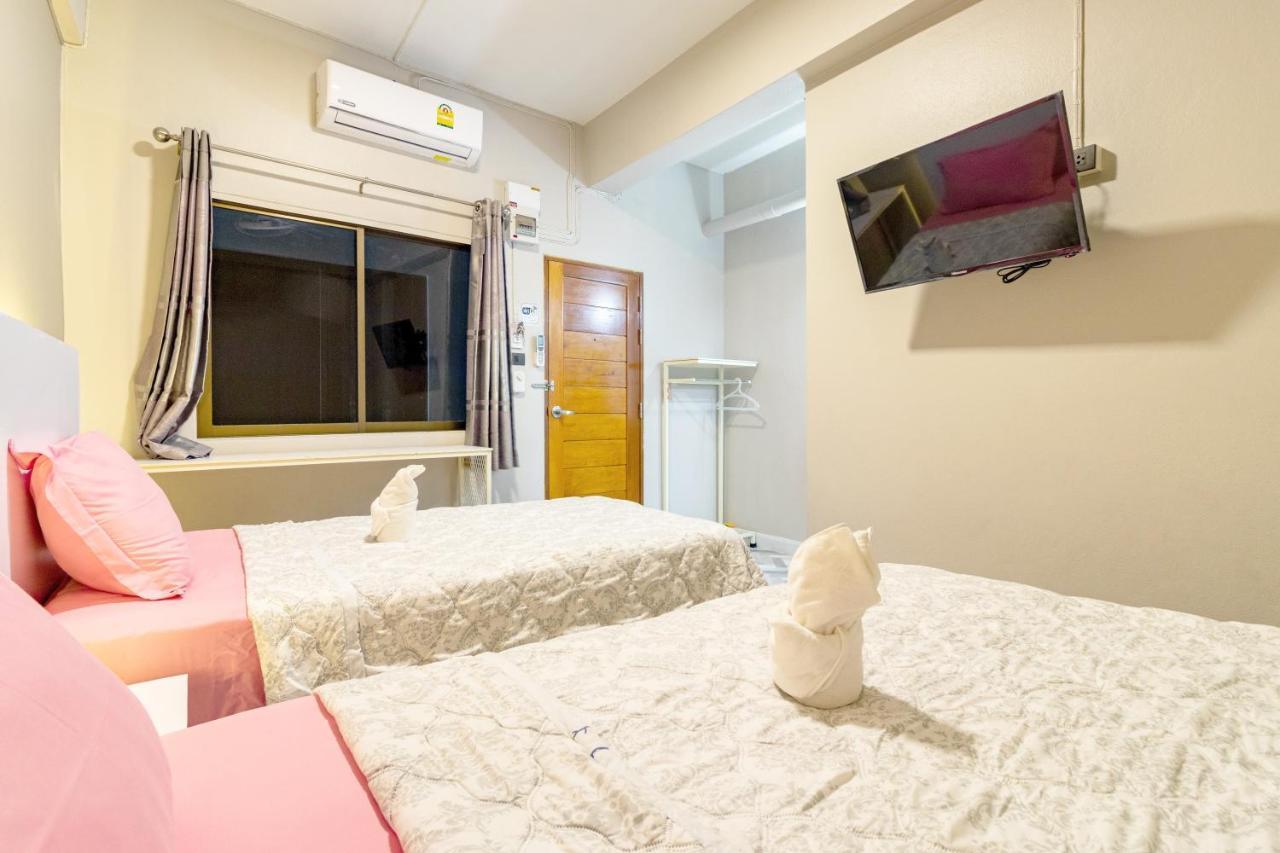 Dream Hostel Hatyai หาดใหญ่ ภายนอก รูปภาพ